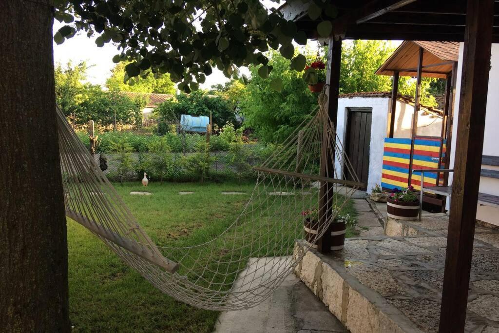 Guest House Kostadinovi Bŭlgarevo Εξωτερικό φωτογραφία